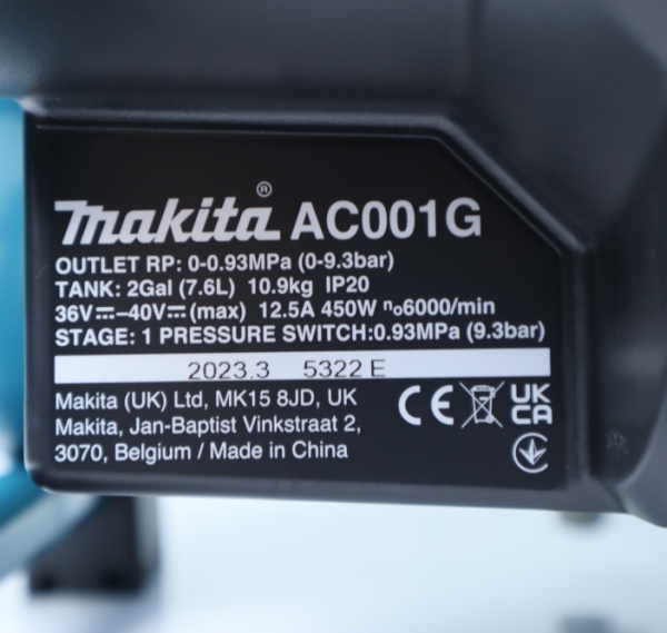 Máy nén khí dùng pin 40Vmax XGT Makita AC001GZ (Chưa Pin & Sạc)